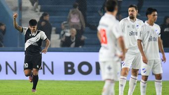 danubio derroto 2-1 a nacional en el gran parque central por la fecha 13 del torneo apertura