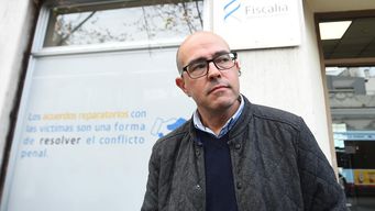 Álvaro Danza, presidente de ASSE, tras presentar la denuncia en Fiscalía. Foto: FocoUy