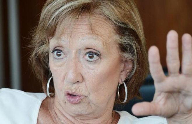 La ministra cree que puede haber un tapado de ultraderecha entre las opciones electorales