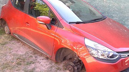vecinos de punta gorda en alerta por robo de ruedas de autos