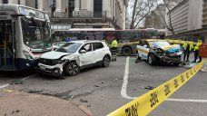 Foto: Subrayado. Triple accidente en avenida 18 de Julio y Yaguarón, en el Centro.