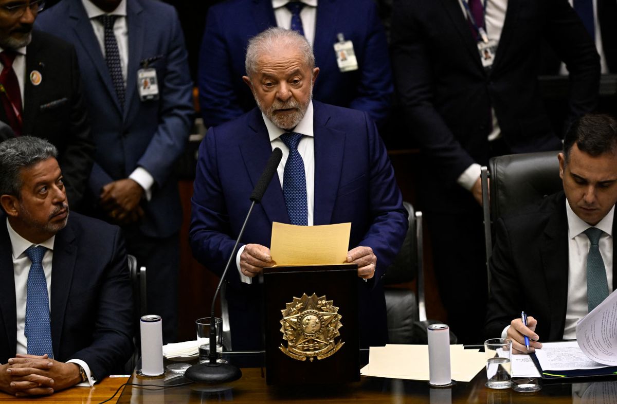 Lula tras asumir la Presidencia: dictaduras nunca más, democracia para siempre