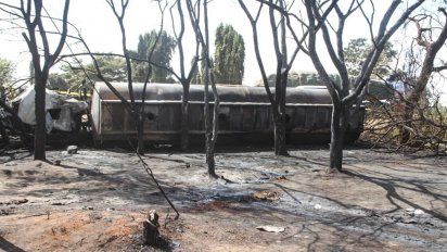 en tanzania exploto un camion cisterna y murieron 62 personas que lo estaban saqueando