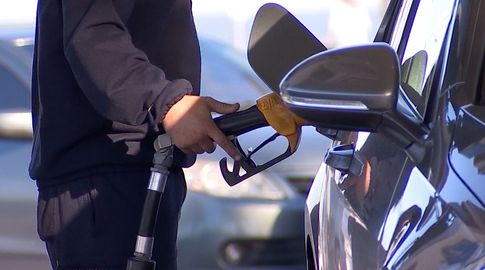 Gobierno define cuánto sube el precio de los combustibles en octubre