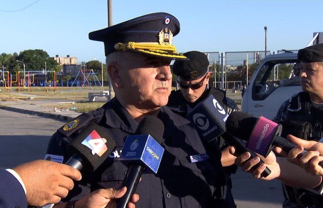 Jefe de Policía de Montevideo Pablo Lotito, durante el operativo en Malvín Norte, zona de Boix y Merino.&nbsp;