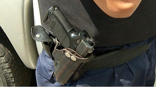 policía
