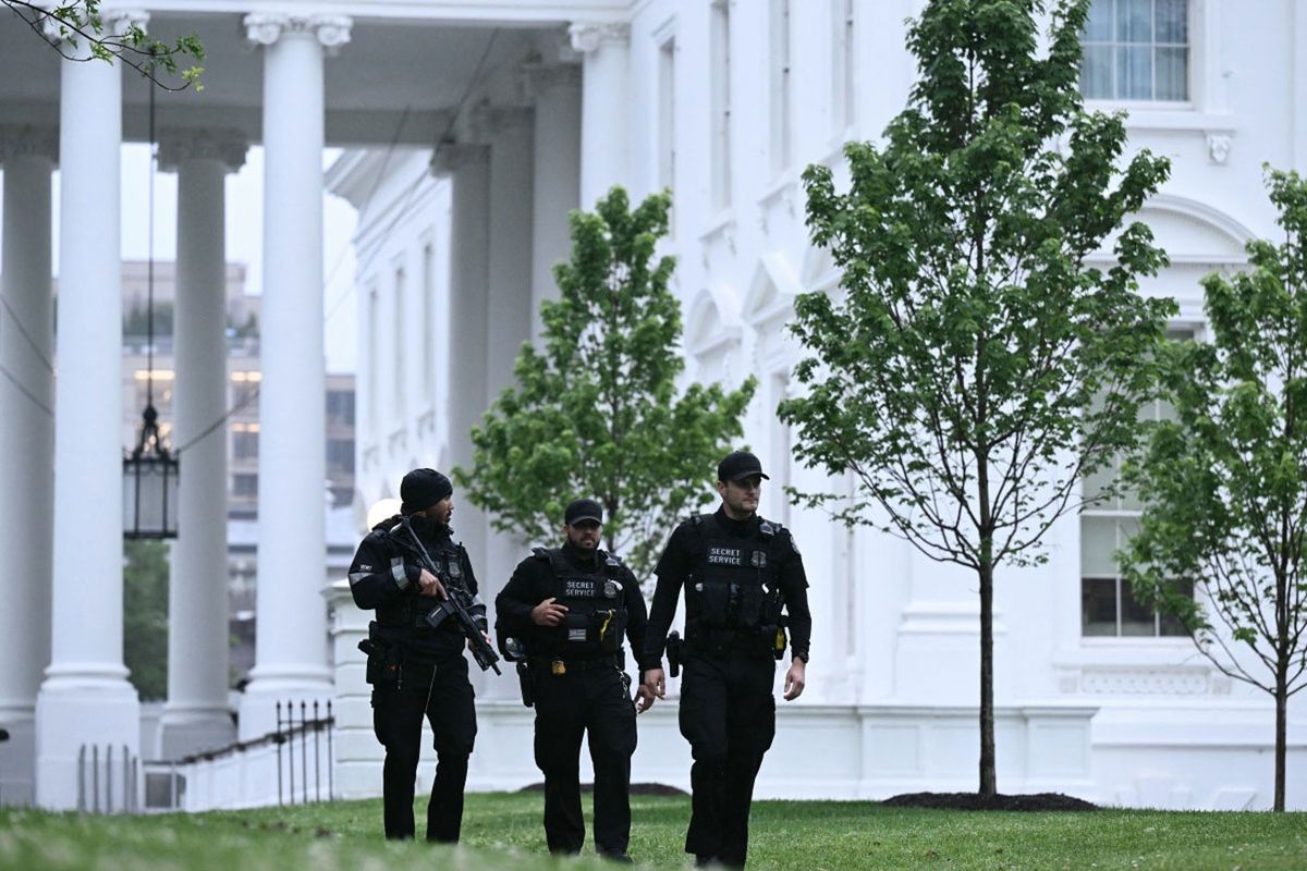 Tiroteo fuera de la Casa Blanca: dos heridos y un atacante muerto, según informa el Servicio Secreto