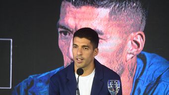 luis suarez se retira de la seleccion: me pidio el corazon cerrar esta historia de la manera que yo quiero