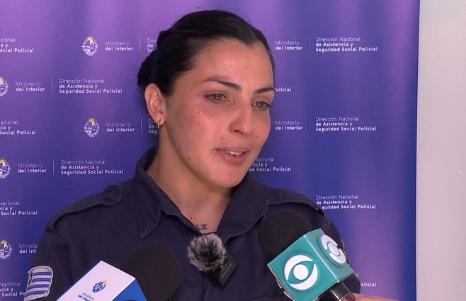 rocio-policia-recibe-vivienda.jpg