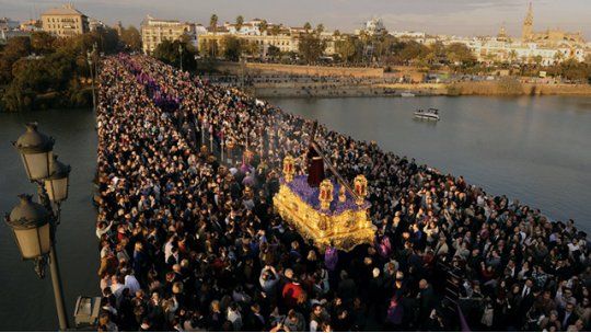 sevilla viernes santo