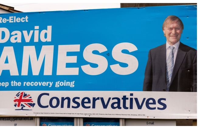 Amess representa a la iglesia evangélica británica