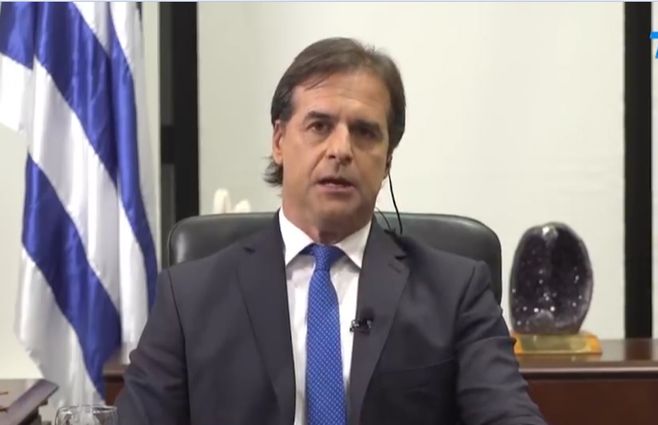 Lacalle-Pou-en-TN.jpg