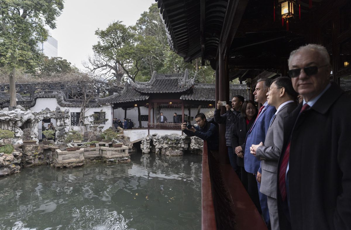 Foto: Presidencia. Yamandú Orsi en visita oficial en China. Foto: Presidencia. Yamandú Orsi en visita oficial en China.