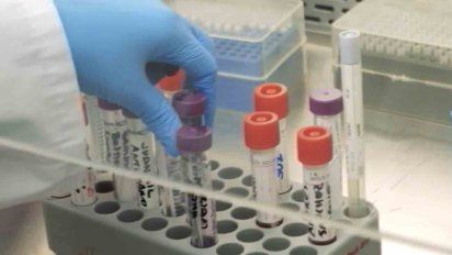 uruguay completo cuatro semanas con caida de contagios e ingresos a cti