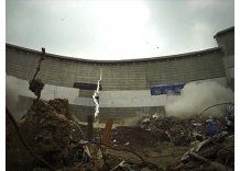 Impresionantes imágenes de la implosión del Cilindro por dentro