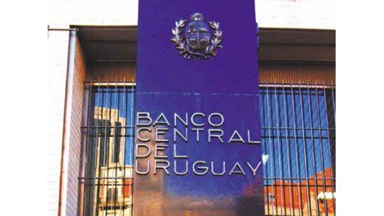 El ahorro de los uruguayos en el exterior aumento 24.5%