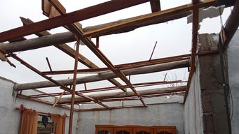 temporal destrozo casas en canelones, volo techos, rompio vidrios y mato a varias ovejas