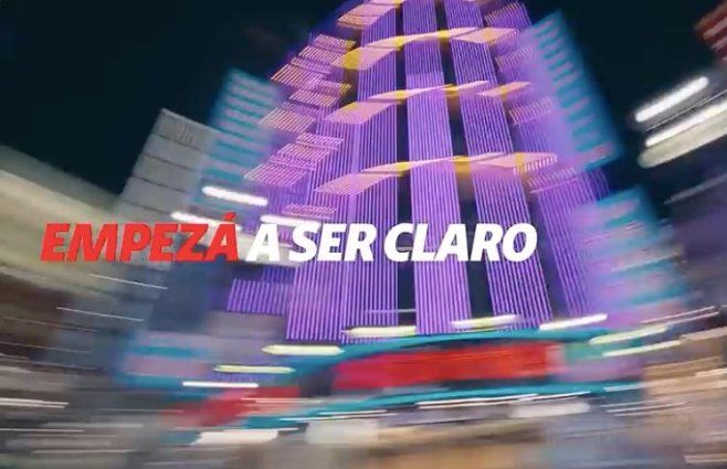 Claro sigue construyendo cercanía con sus clientes a través de su nueva campaña Empezá a Ser Claro Claro sigue construyendo cercanía con sus clientes a través de su nueva campaña Empezá a Ser Claro