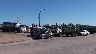 bloquean salida de combustible de la tablada y la medida puede provocar escasez