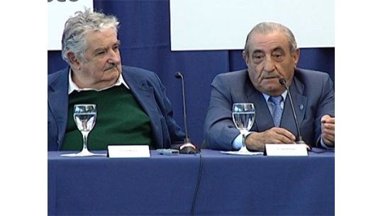 Volvió Mujica tras su gira por China, España y El Vaticano