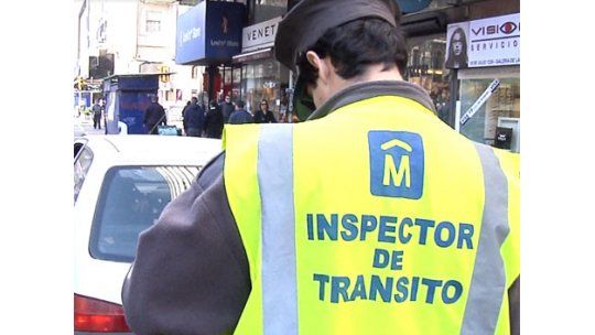 Inspector de tránsito detenido por “tráfico de influencias”