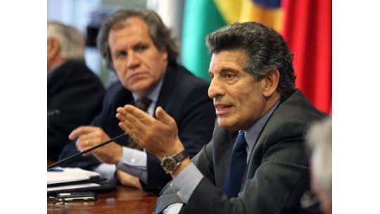 Chacho Álvarez ofreció a Aladi para discutir  temas fiscales