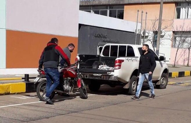 La Policía se hace cargo de la moto del atacante. Ya se había entregado en la Unidad de Violencia de Género