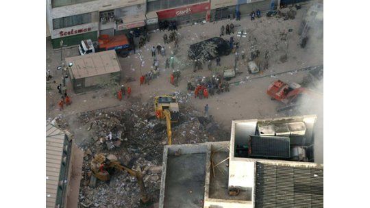Se derrumbaron tres edificios en el centro de Rio de Janeiro