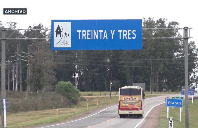 treinta-y-tres-ingreso-cartel-ciudad.jpg
