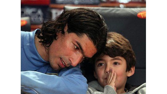 ¿Cómo frenar a Messi? Hay que carnearlo, bromeó Abreu