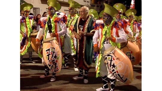 Ya comenzó el Carnaval y se despliega por 18 de Julio