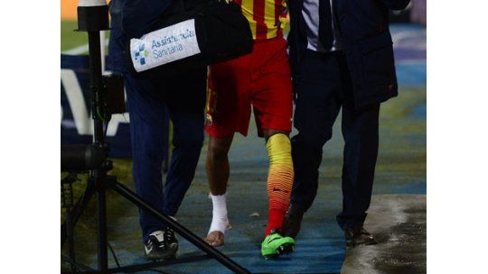 Se lesionó Neymar: esguince de tobillo derecho
