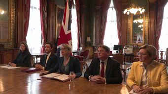 cerca de 40 paises llamaron a la reapertura inmediata e incondicional del estrecho de ormuz