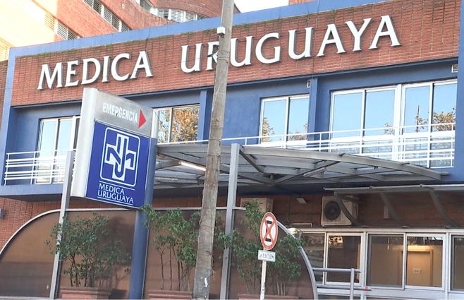Médica-Uruguaya-entrada-8-de-octubre.jpg