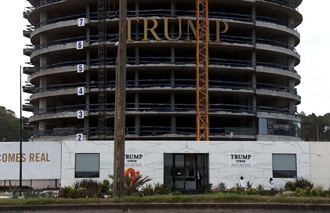 Torre-Trump-parada.jpg