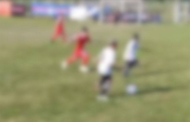 baby-futbol-niños-blur.jpg