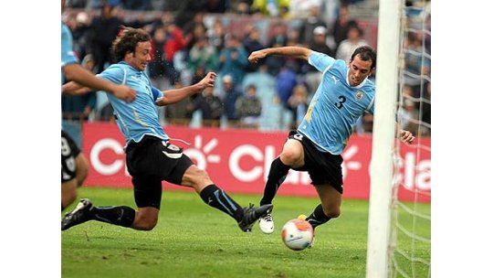 Uruguay arranca los entrenamientos con la mira puesta en Paraguay