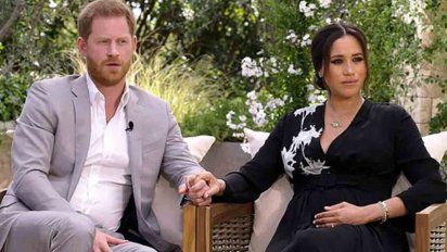 meghan markle sugiere que el palacio de buckingham dice falsedades sobre ella