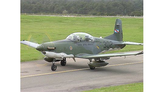 Fuerza Aérea en busca de aviones para renovar su flota de combate
