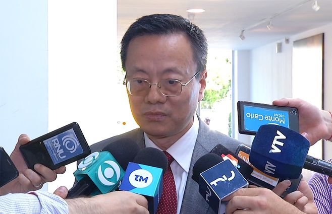 Wang Gang, embajador de China en Uruguay