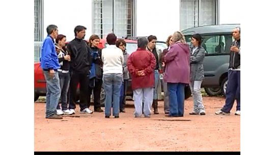 Nuevo liceo de La Paz  fue robado diez veces y tiene servicio 222