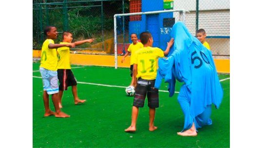 En Brasil promocionan video donde ridiculizan al Fantasma del 50