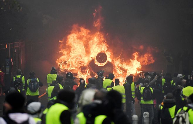 Paris-chalecos-amarillos-protesta-sabado-1.jpg
