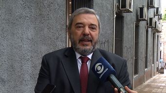 adeom convoca a un paro este miercoles y el intendente mario bergara espera que no se afecten demasiado los servicios