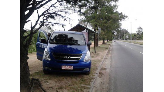 Inspectores de tránsito en infracción controlan infractores
