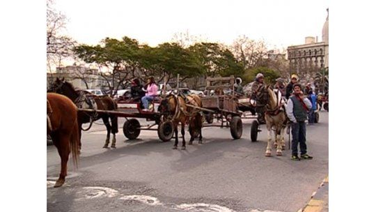 Movilización de clasificadores en carritos por Montevideo