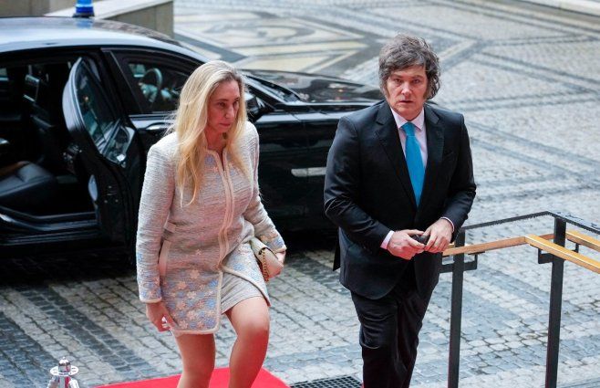 Milei Enfrenta Desafíos en el Congreso para Aprobar Reformas Polémicas