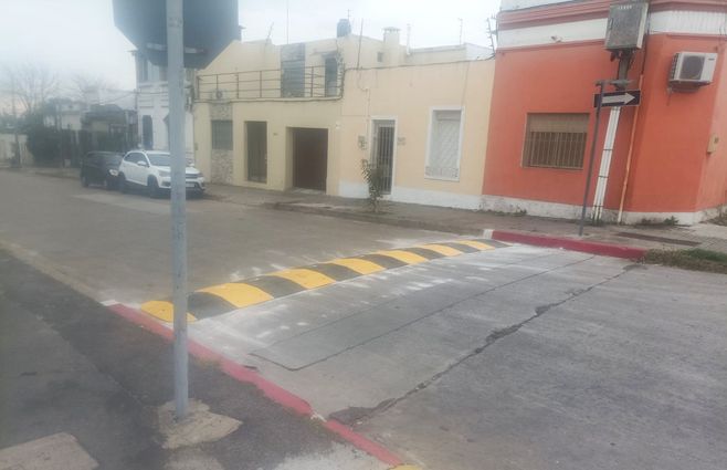 pan-de-azucar-y-rousseau-esquina-la-union-lomo-de-burro.jpg