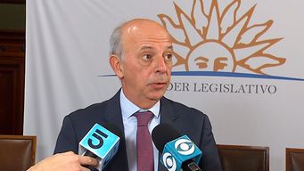 javier garcia acusa reaccion tardia del gobierno ante frio extremo: actuo improvisado, tarde y mal
