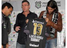 Las lesiones del Loco Abreu lo dejan afuera del Figueirense Las lesiones del Loco Abreu lo dejan afuera del Figueirense